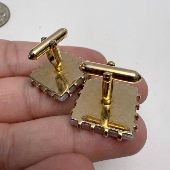 Vintage Swank Carved Mother of Pearl Roman Soldier Prong Set Square Cuff Links - Picture 3 of 5